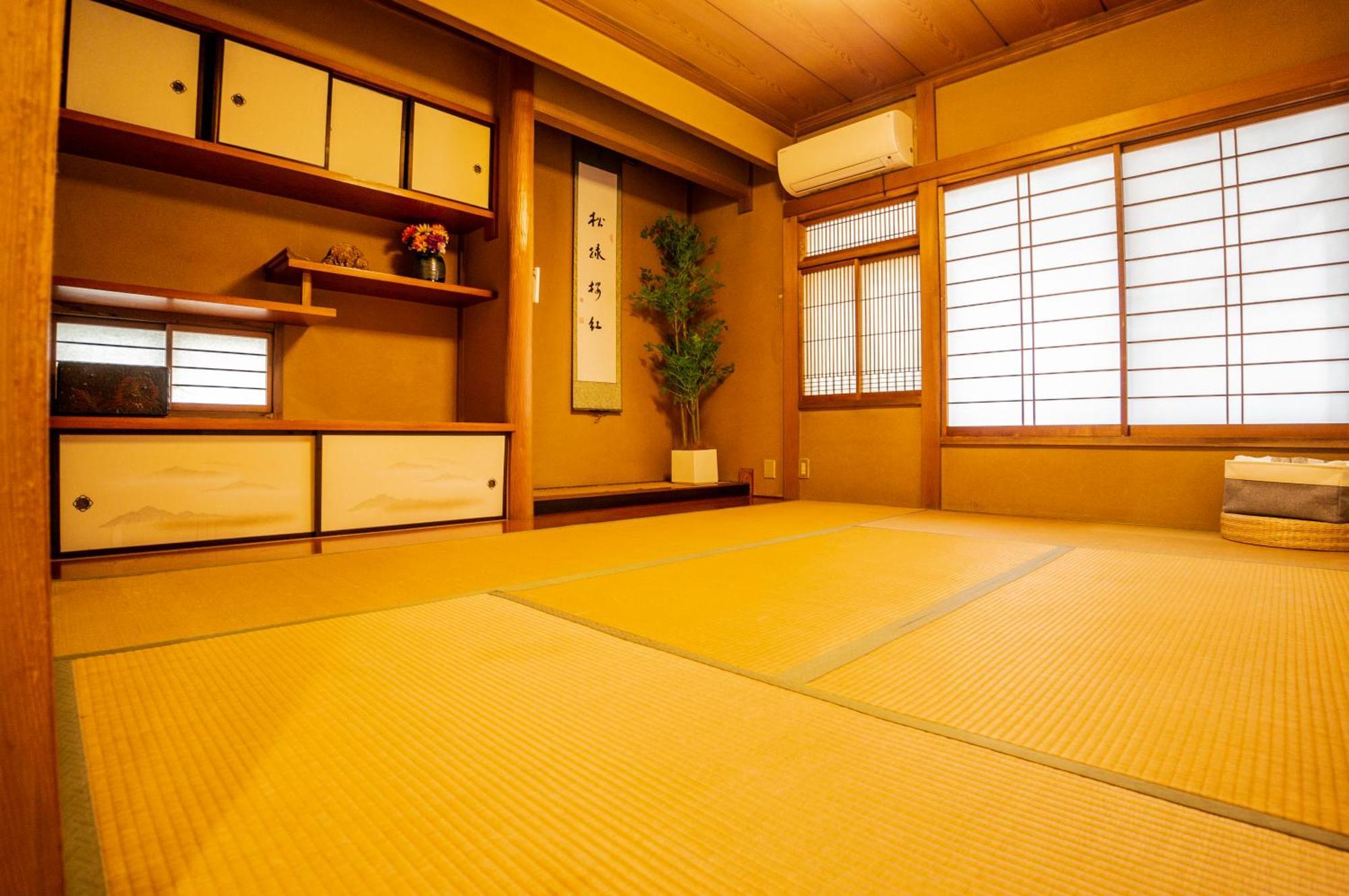Family Or Business Travel 20 Percent Off 20 Guests 144Sqm Free Ikebukuro Shuttle 2 Kitchens Bathrooms 4 Bedrooms Tokyo Eksteriør bilde